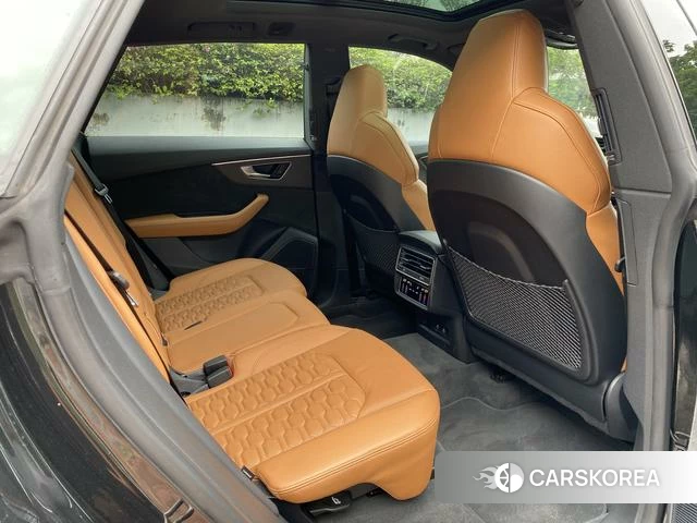 Audi RS Q8 id 4299709 из Китая 10