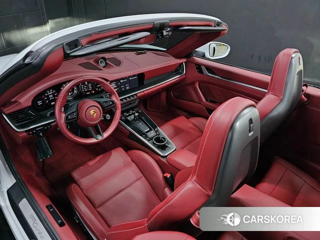Porsche 911(992) id 4529898 из Кореи 10