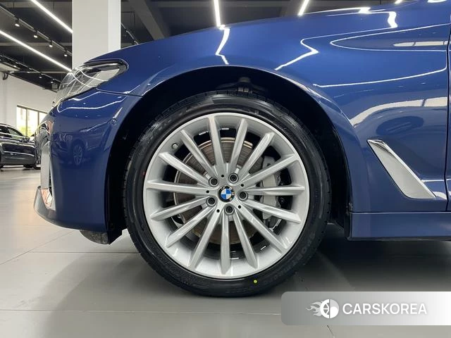 BMW 5 series id 4279217 из Китая 10