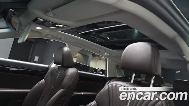 Hyundai Grandeur (GN7) id 2874138 из Кореи 10