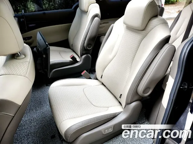 Kia Carnival 4th generation id 2660765 из Кореи 10