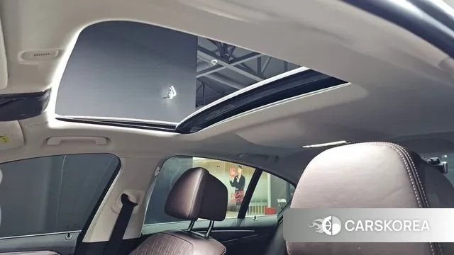 BMW 5 Series (G30) id 3403096 из Кореи 10