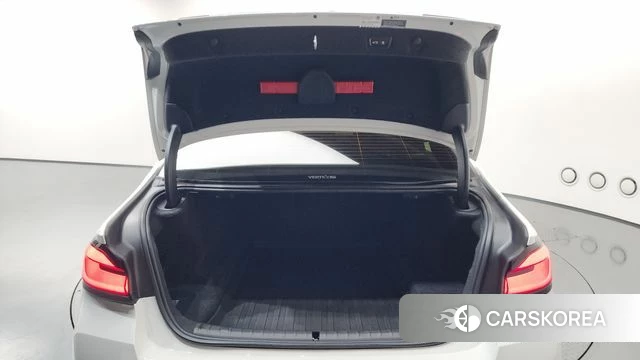 BMW 5 Series (G30) id 4518669 из Кореи 10