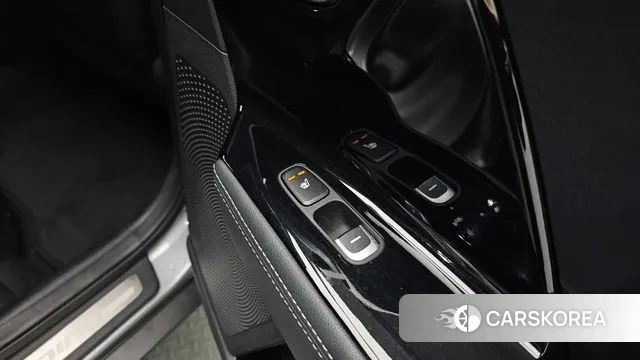 Kia Niro id 3505396 из Кореи 10