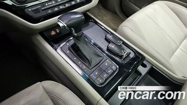 Kia All New Carnival id 2676443 из Кореи 10