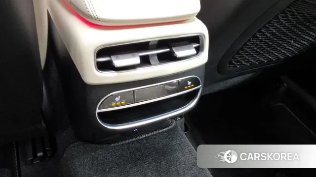 Genesis GV70 id 3353927 из Кореи 10