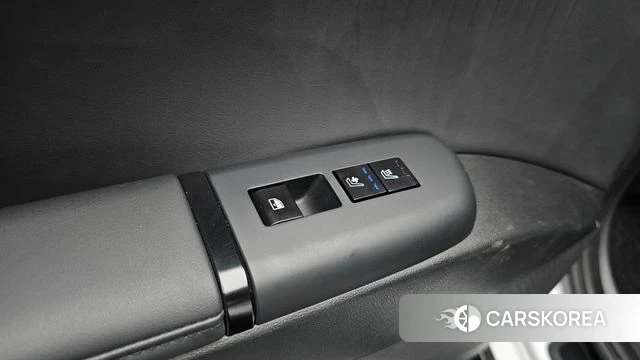 Hyundai Grandeur (GN7) id 3953493 из Кореи 10