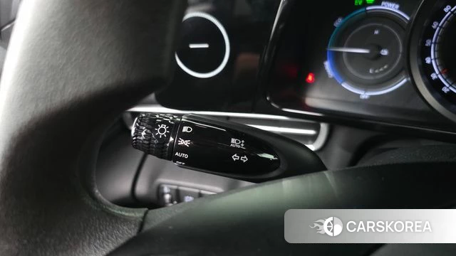 Hyundai Avante Hybrid (CN7) id 4415825 из Кореи 10