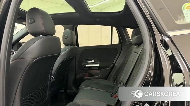 Mercedes-Benz GLA - Class H247 id 3837912 из Кореи 10