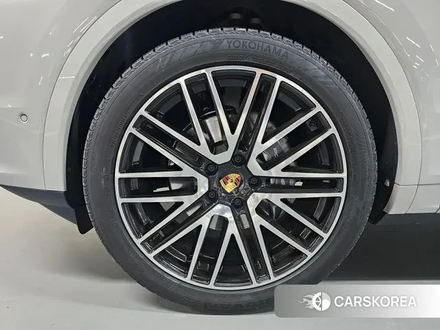 Porsche Cayenne (PO536) id 2983986 из Кореи 10