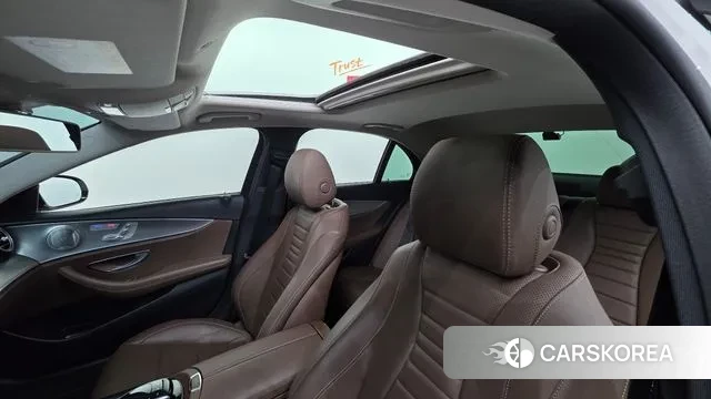 Mercedes-Benz E-Class W213 id 3754266 из Кореи 10