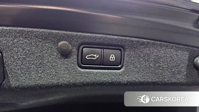 Hyundai The New Grandeur IG id 3044526 из Кореи 10