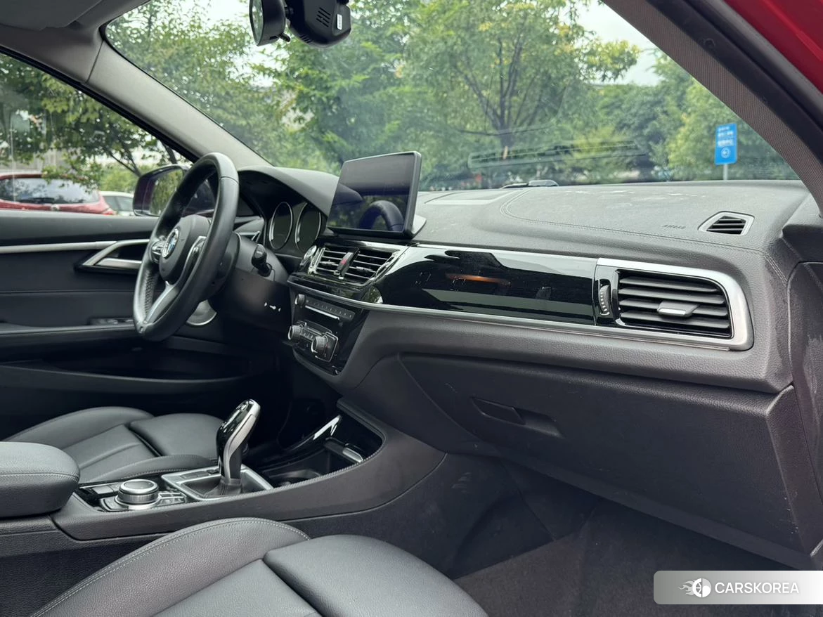 BMW 1 series id 4492955 из Китая 10