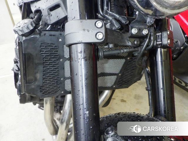 Kawasaki Z900RS id 4193878 из Японии 10