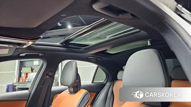 Mercedes-Benz C-Class W206 id 2989173 из Кореи 10