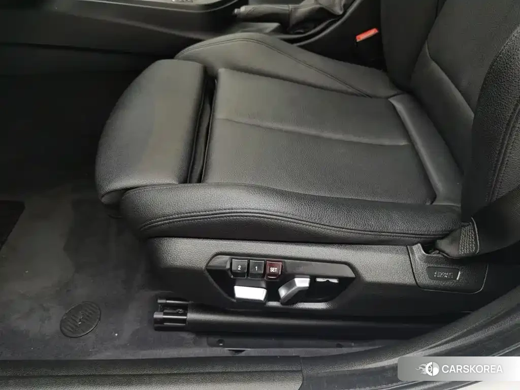 BMW 3 series GT id 4628285 из Китая 10