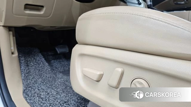 Kia The New Carnival id 4703206 из Кореи 10