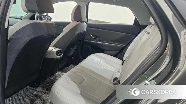 Hyundai Avante Hybrid (CN7) id 4943263 из Кореи 10