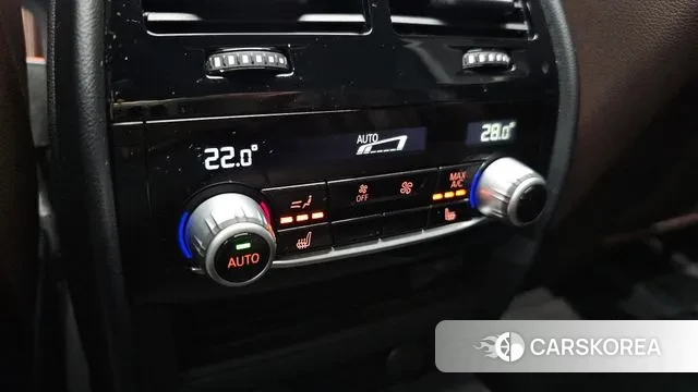 BMW 5 Series (G30) id 3520204 из Кореи 10