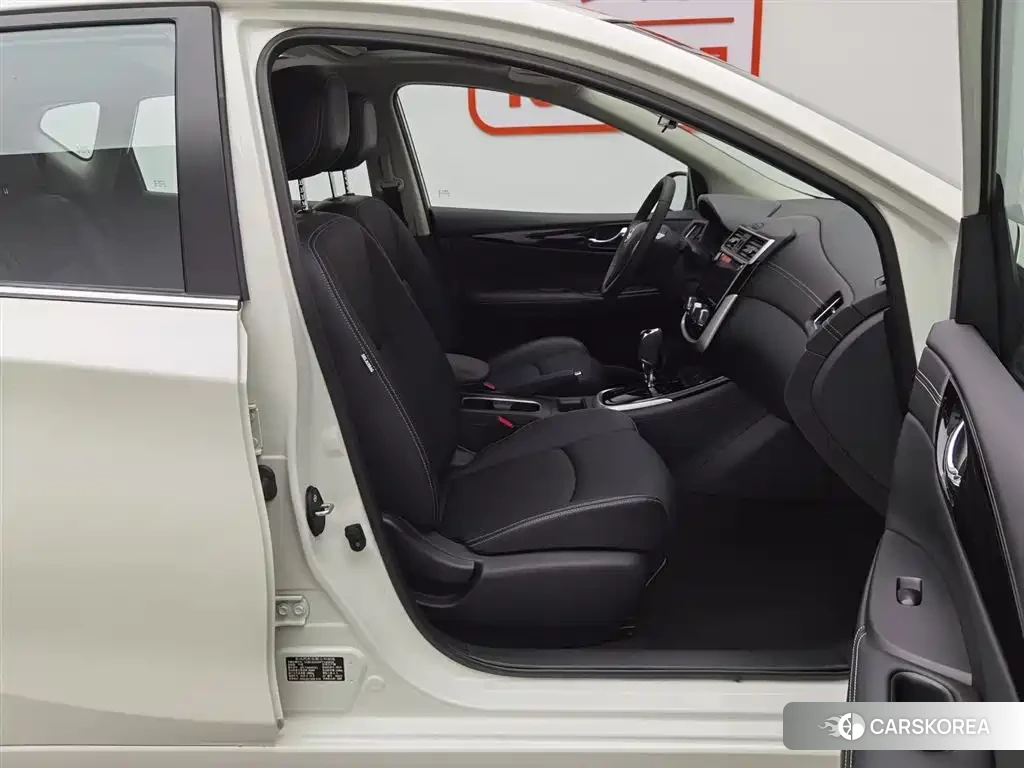 Nissan Tiida id 4565402 из Китая 10