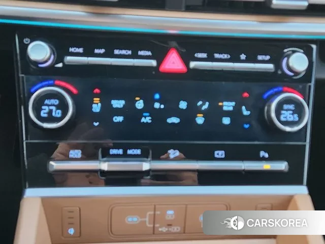 Hyundai Santa Fe (MX5) id 3590779 из Кореи 10