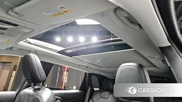 Jeep Cherokee (KL) id 3460145 из Кореи 10