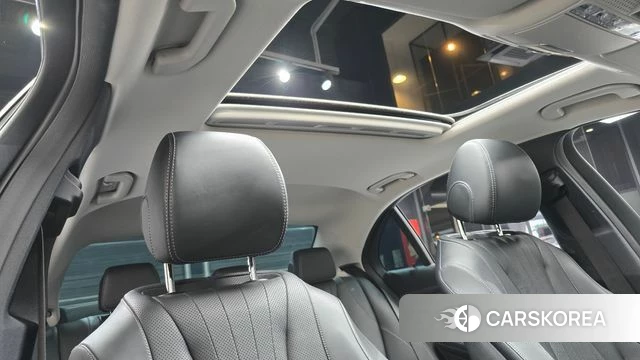 Mercedes-Benz E-Class W213 id 4383894 из Кореи 10