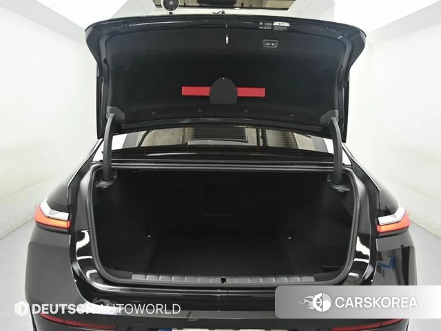 BMW 7 Series (G70) id 4656384 из Кореи 10