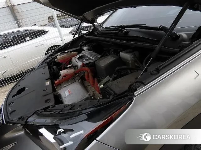 Lexus NX300h id 3636400 из Кореи 10