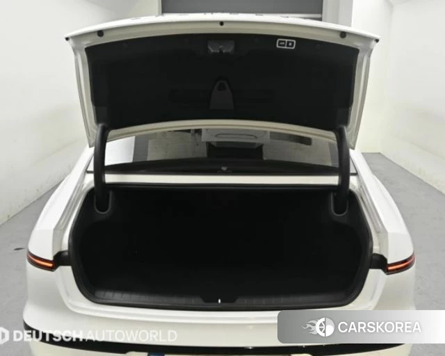 Hyundai Grandeur Hybrid (GN7) id 3864714 из Кореи 10