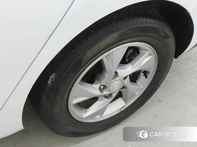 Hyundai Avante (CN7) id 4202791 из Кореи 10