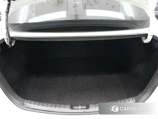 Hyundai Avante AD id 4795038 из Кореи 10