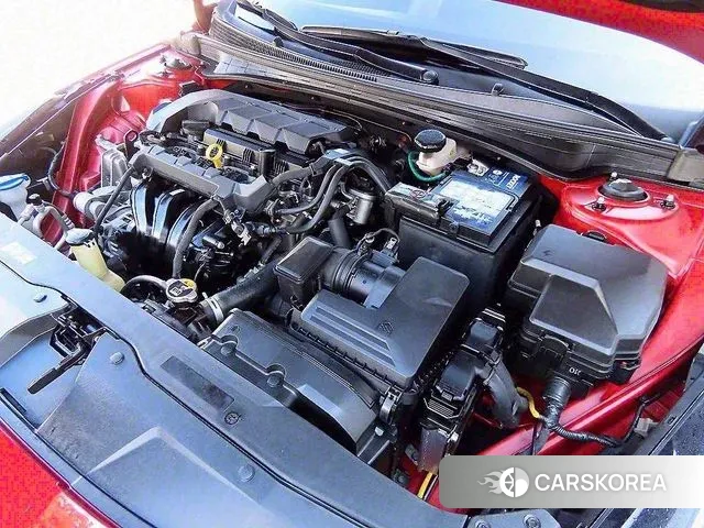 Hyundai Avante (CN7) id 3033528 из Кореи 10