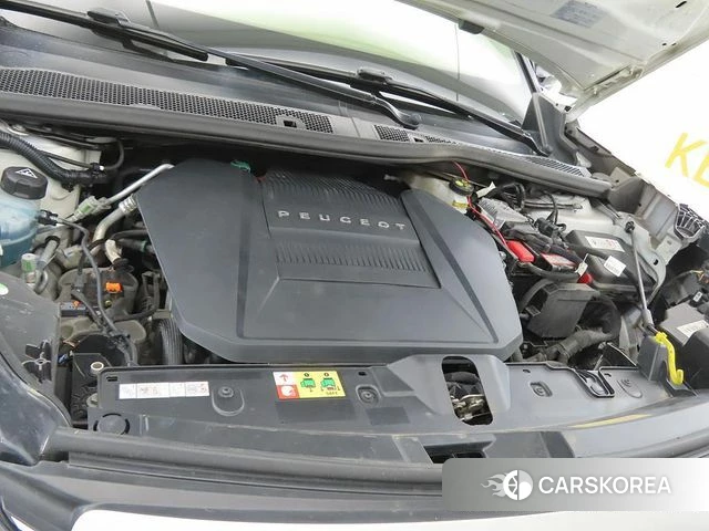 Peugeot e-2008 second generation id 4293352 из Кореи 10