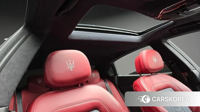 Maserati Quattroporte id 4331314 из Кореи 10