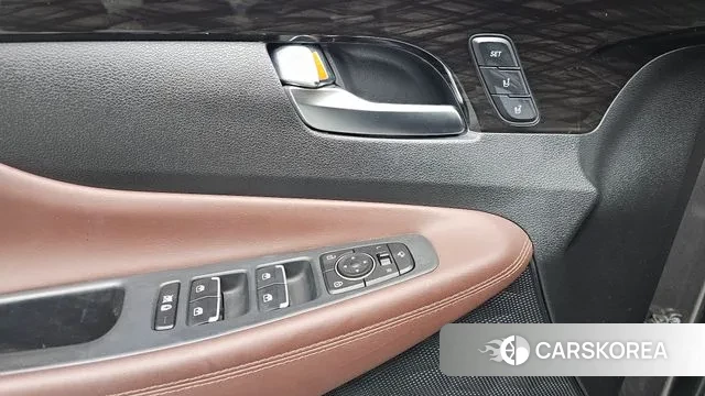 Hyundai Santa Fe TM id 3661675 из Кореи 10