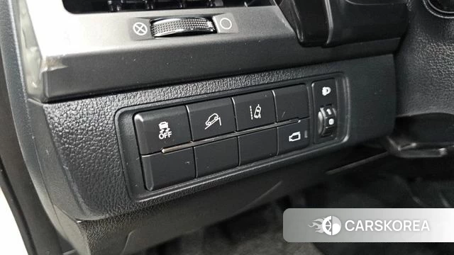 Ssangyong The New Rexton Sports Cannes id 4641636 из Кореи 10