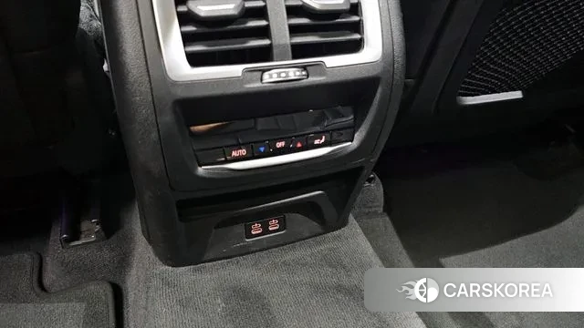 BMW iX3 id 3031979 из Кореи 10