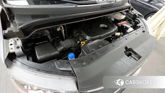 Hyundai The New Grand Starex id 3709526 из Кореи 10