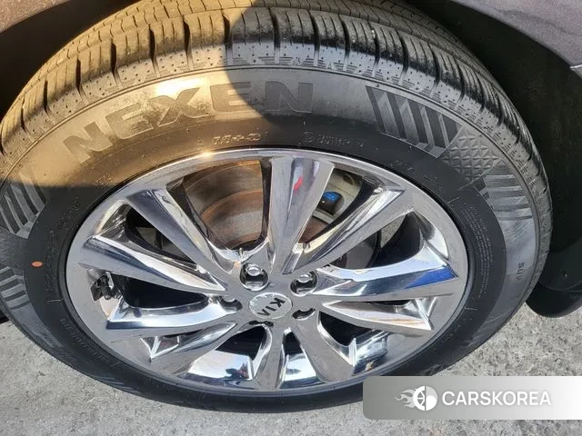 Kia The New Carnival id 3636013 из Кореи 10