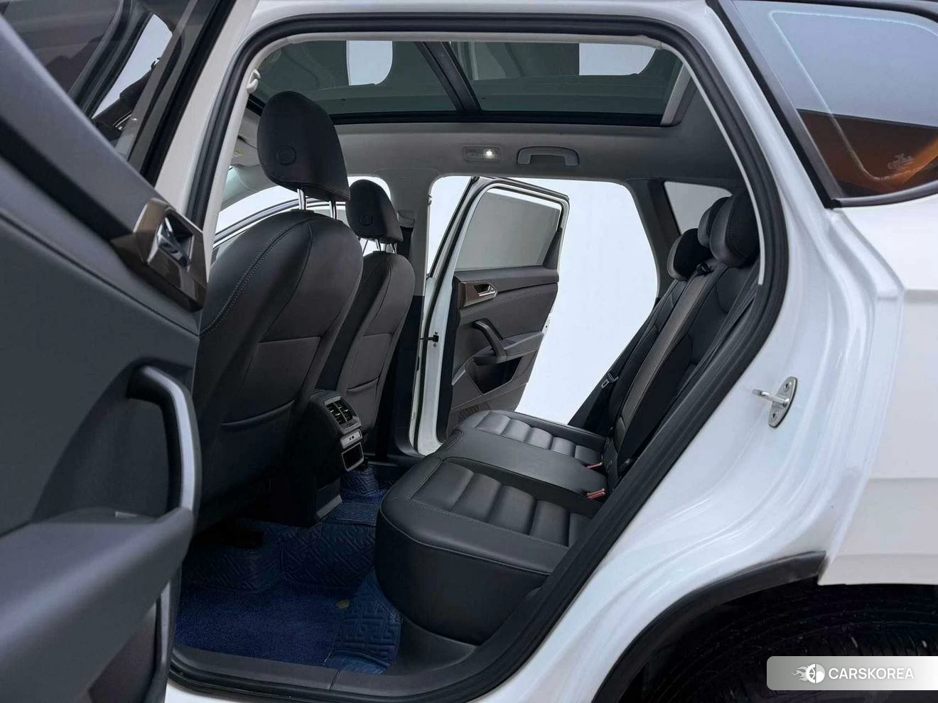 Volkswagen Tuyue id 4413357 из Китая 10