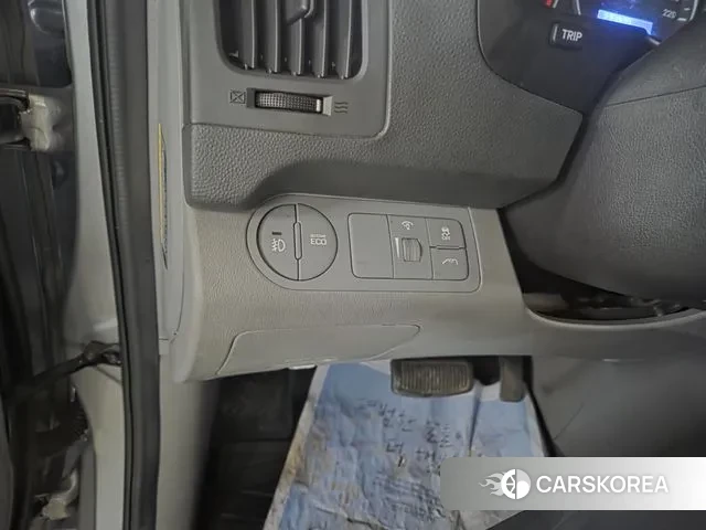 Hyundai The New Grand Starex id 3666426 из Кореи 10