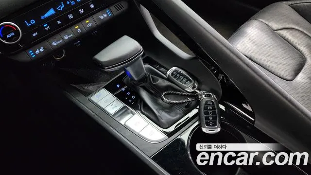 Hyundai Avante Hybrid (CN7) id 2680009 из Кореи 10