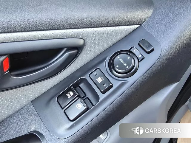 Hyundai The New Grand Starex id 4304255 из Кореи 10