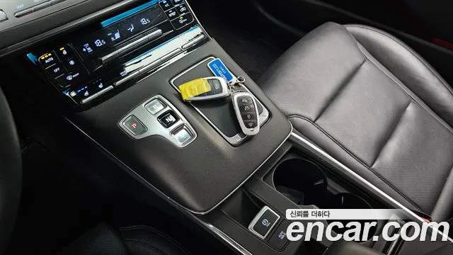 Hyundai The New Grandeur IG Hybrid id 2650322 из Кореи 10