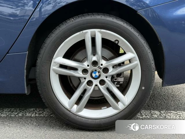 BMW 1 series id 4264937 из Китая 10