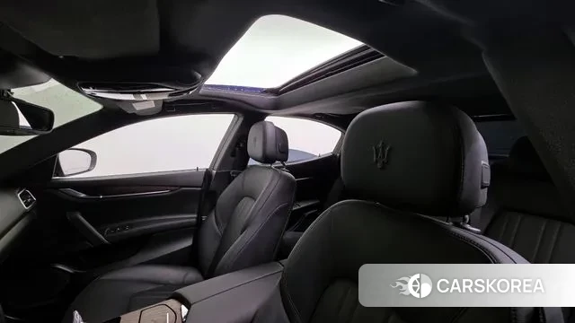 Maserati Ghibli id 3007605 из Кореи 10