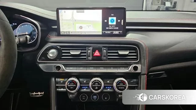 Genesis The New G70 id 3598200 из Кореи 10