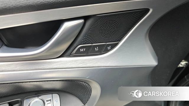 Genesis G70 id 4525784 из Кореи 10