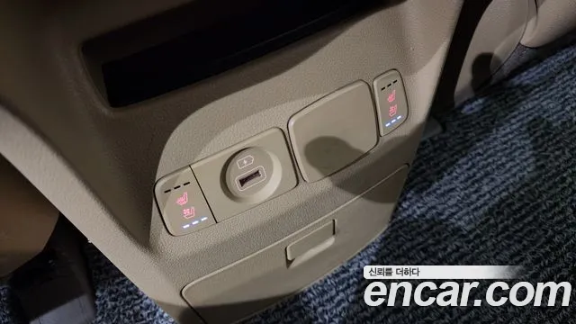 Kia The New Carnival id 2670224 из Кореи 10